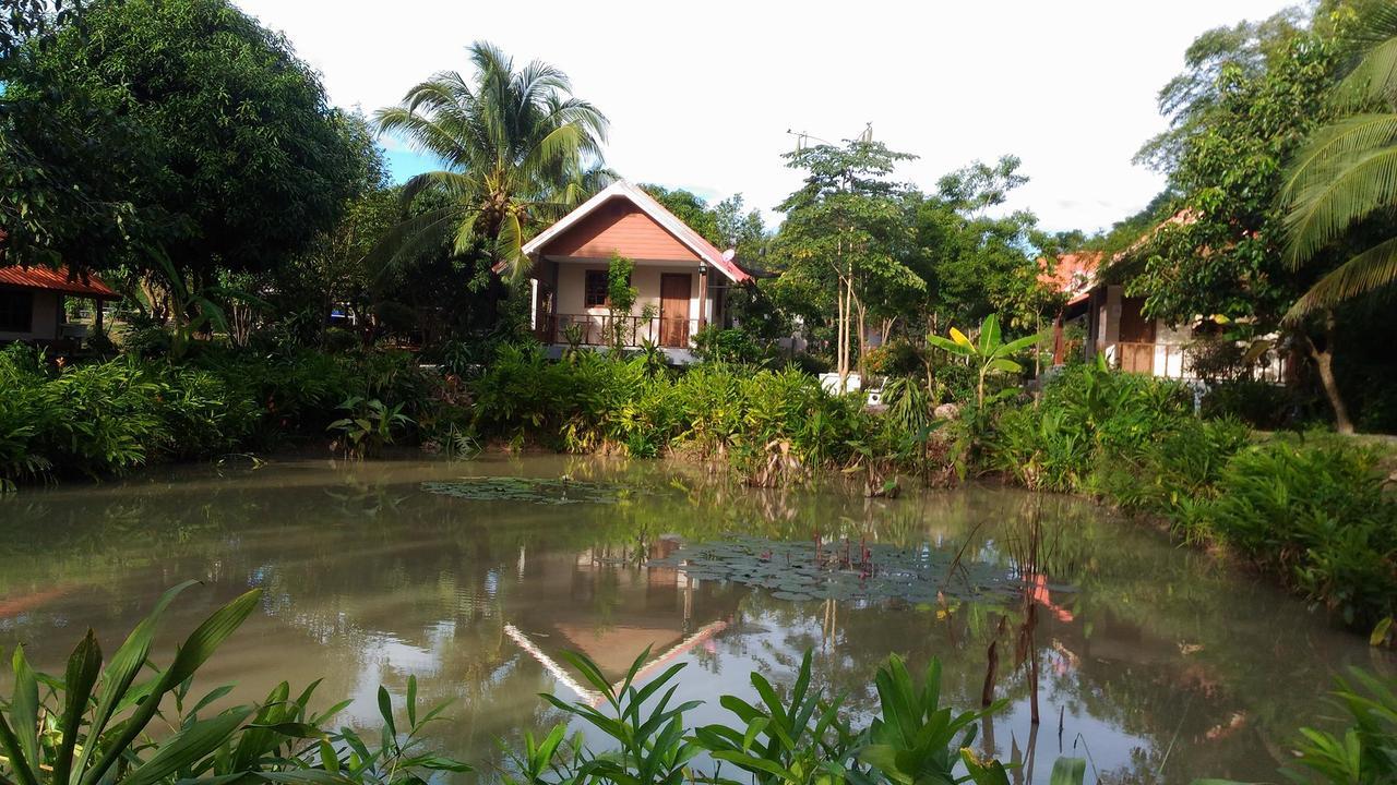 アレエヤ リゾート【ペット可】 Watthana Nakhon エクステリア 写真